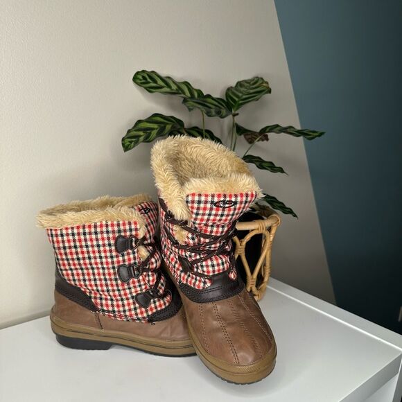 Plaid Faux Fur-Lined Duck Boots Retro Cabin Chic Winter Snow Cozy Cold-Weather 9 - Picture 2 of 14